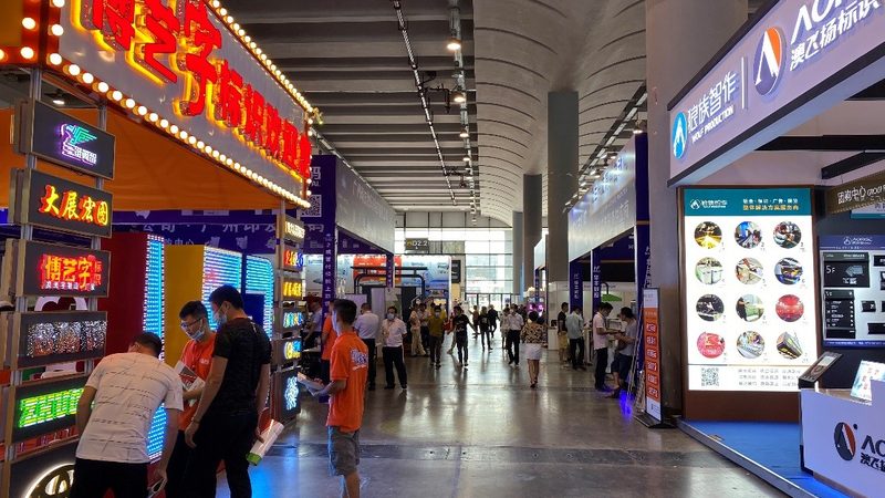 婚纱展厅灯光布局参数解析：打造浪漫氛围的关键