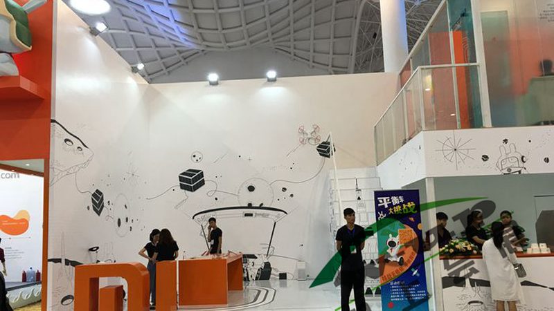 学校标识标牌：尺寸规格背后的设计考量**